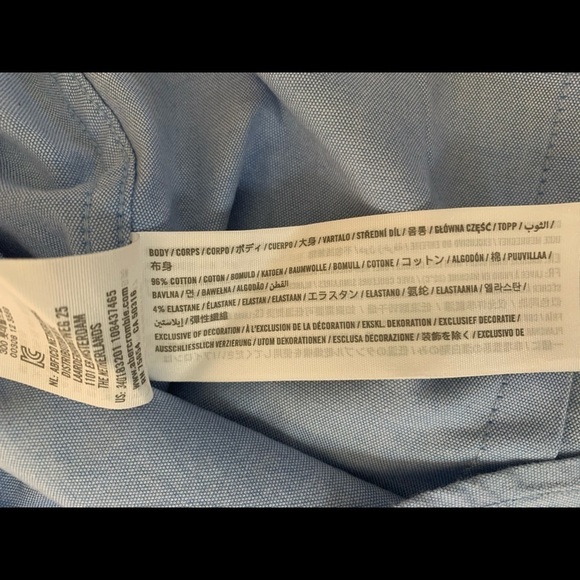 Hollister Button down stretch shirt size Women’s Medium - Picture 4 of 9